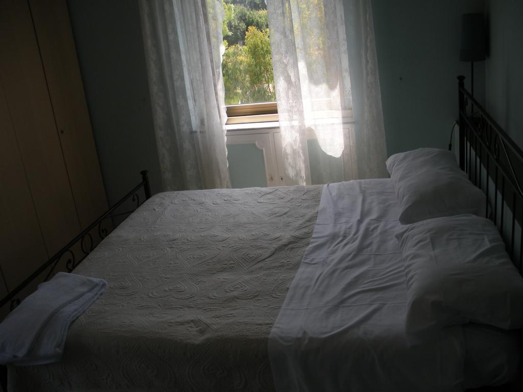Bed and Breakfast Casa Garbata Roma Camera foto